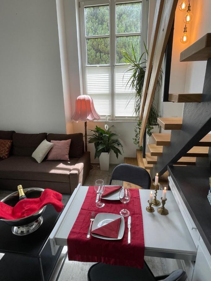 Klosterloft - Modernes Apartment In Historischer Klosteranlage ラーベンスブルク エクステリア 写真